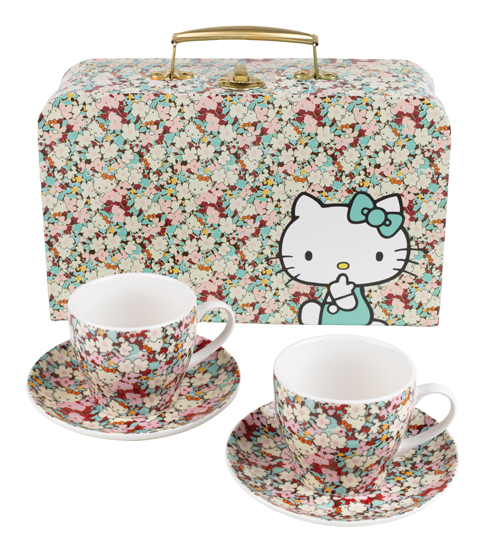 Hello Kitty Liberty Tea Cup Set In Case