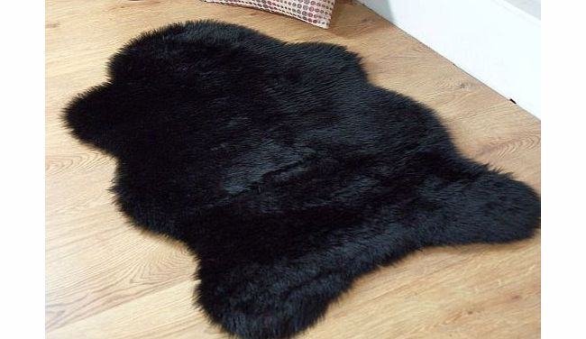 houseware online Black faux fur sheepskin style rug 70 x 100 cm washable