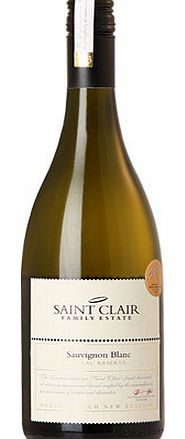 Unbranded Saint Clair Reserve Sauvignon Blanc 2013,