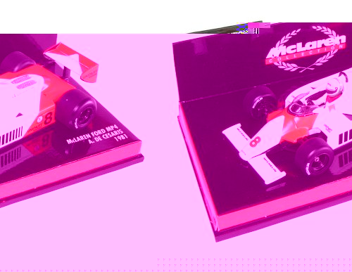 1-43 Scale 1:43 Minichamps McLaren Ford MP/4 - A De Cesaris