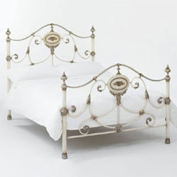 25987 Bentley Designs - Sienna  5FT Kingsize Bedstead