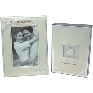 30th Anniversary Frame and Album Gift Set