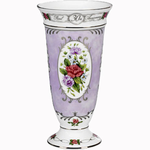 30th Pearl Wedding Anniversary Vase