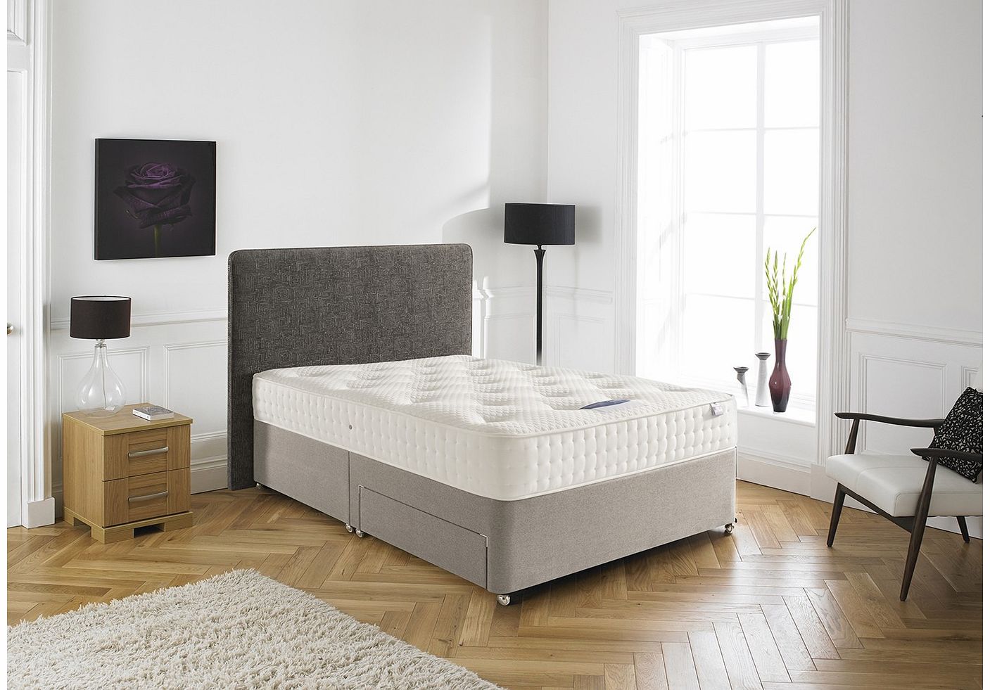 4`0 Small Double Silentnight Ashridge Pocket Spring Divan Bed -