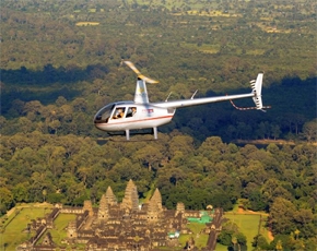 60 Min R44 Helicopter Flying Lesson Cambridgeshire