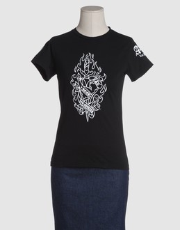 A and G TOP WEAR Short sleeve t-shirts WOMEN on YOOX.COM