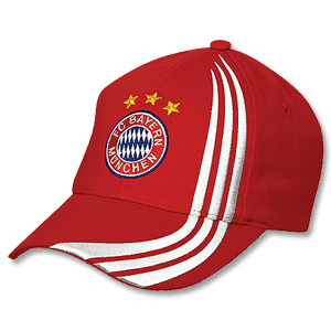 Adidas 05-06 Bayern Munich Forward Cap - Red