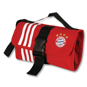 Adidas 09-10 Bayern Munich Washbag Red