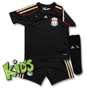 09-10 Liverpool Away Babykit