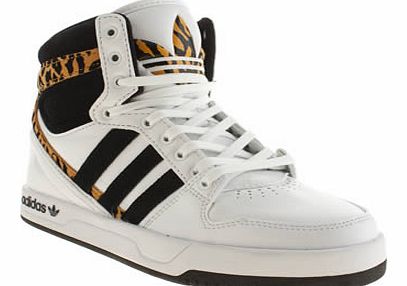 kids adidas white  black court attitude