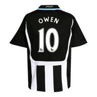 Newcastle United Home Shirt 2007/09 with Owen 10
