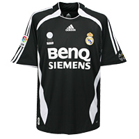 Real Madrid Away Shirt - 2006/07 with Emerson 8