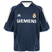 Real Madrid Away Shirt 2005/06.