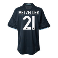 Adidas Real Madrid Away Shirt 2009/10 with Metzelder 21