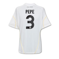 Adidas Real Madrid Home Shirt 2009/10 with Pepe 3