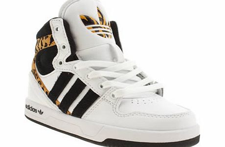 white  black court attitude unisex