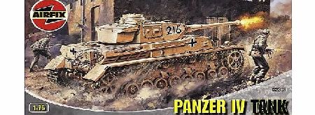 Airfix A02308 Panzer IV Tank 1:76 Scale Series 2 Plastic Model Kit