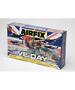 Airfix VE Day Gift Set