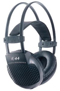 AKG K44