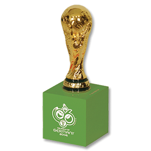 World+cup+trophy+replica