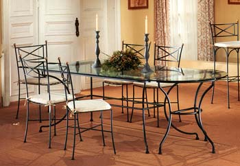 Flandres and DL tables with Five Verse Chairs