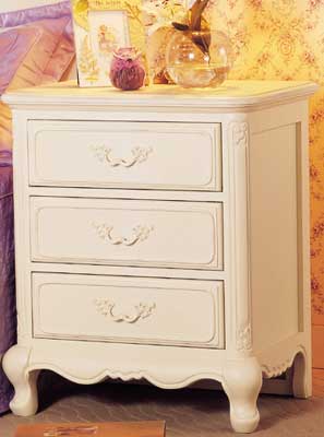 ambiance PAINTED BEDSIDE CABINET 3 DRAWER