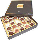 Amedei Le Praline, milk and dark assortment (25 box)