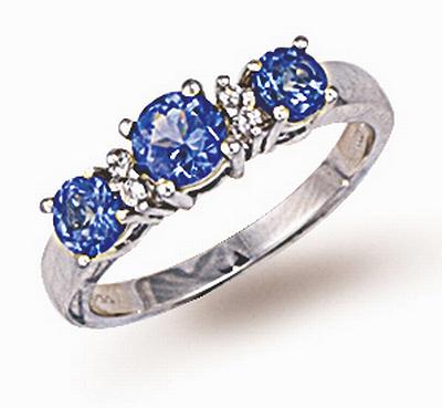 18 Carat Gold Tanzanite Diamond Ring (525)