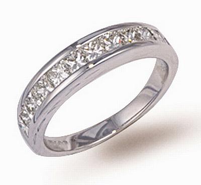 18 Carat White Gold Diamond Eternity Ring (477)