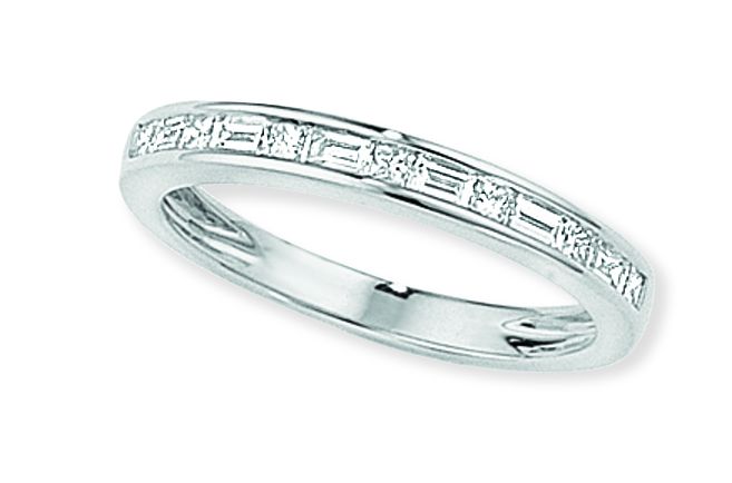 Ampalian Jewellery 18 carat White Gold Diamond Eternity Ring (717)