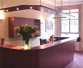 AMSTERDAM Hotel Manofa