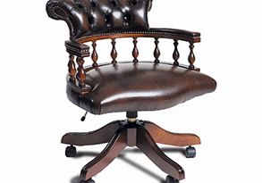 Antique replica deluxe captains chair