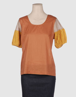 APRIL, MAY TOPWEAR Short sleeve t-shirts WOMEN on YOOX.COM
