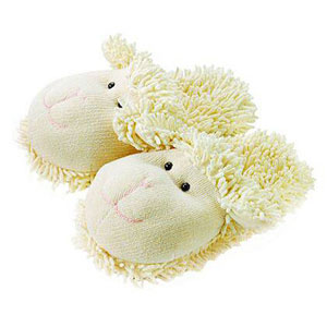 Aroma Home Fuzzy Friends Slippers Lamb