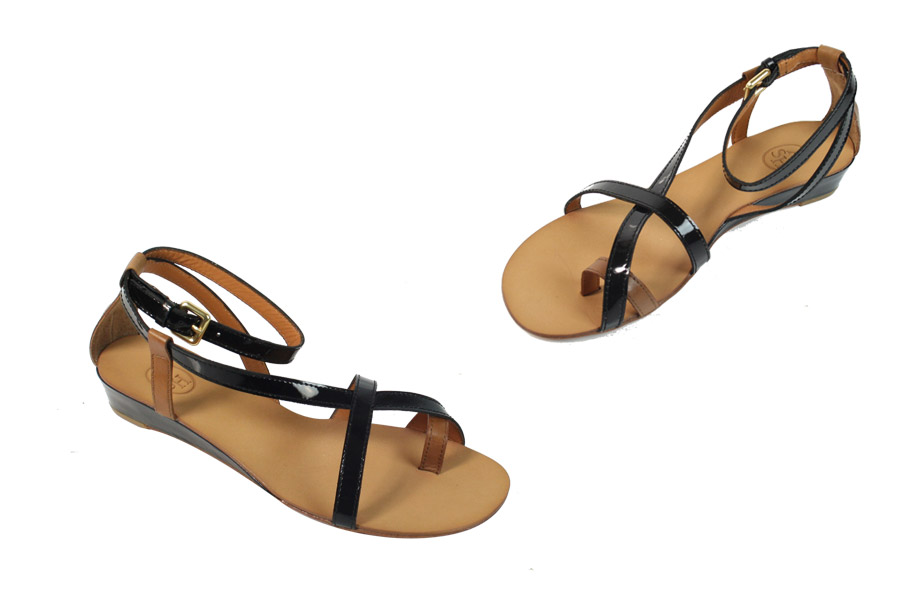 Ash - Lips - Patent Black / Camel