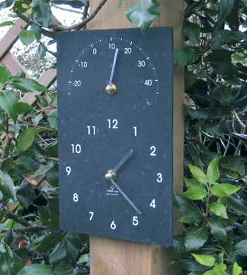 Ashortwalk Recycled Outdoor Classic Clock