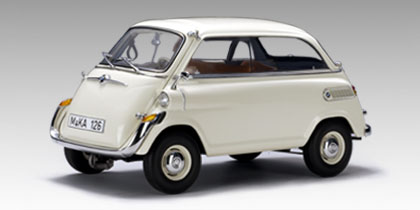 AUTOart BMW 600 in White