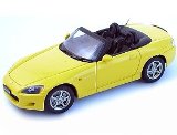 AutoArt Die-cast Model Honda S2000 (right hand drive) (1:18 scale in Yellow)