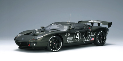 AUTOart Ford GT Test Car 2005 in Carbon Fiber effect