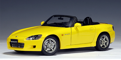 AUTOart Honda S2000 Japanese Version (RHD) 2000 Yellow