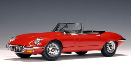 AUTOart Jaguar E-Type Roadster Series III V12 Red