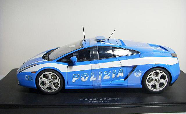 AUTOart Lamborghini Gallardo Police Car Blue