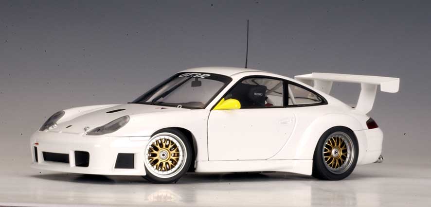 AUTOart Porsche 911 GT3R (996) Upgraded Version. in White