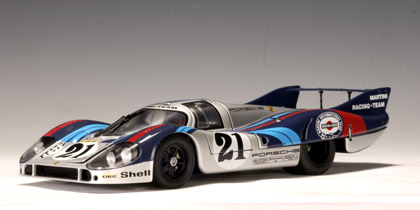 AUTOart Porsche 917L LeMans 1971 V.Elford / G.Larousse