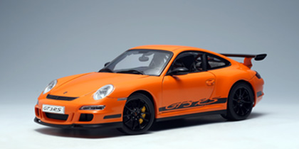 AUTOart Porsche 997 GT3 RS Orange / Black Stripes.
