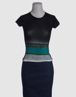 TOP WEAR Short sleeve t-shirts WOMEN on YOOX.COM