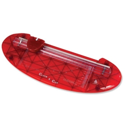 Avery 3 in 1 Click and Cut Trimmer Cutting