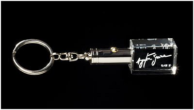 Ayrton Senna Senna Crystal Glass Signature LED keyring
