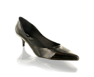 Cute Patent Low Court shoe