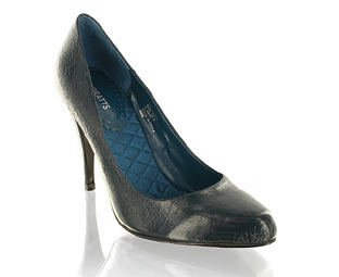 Delightful Patent Court Shoe - Sizes 1-2